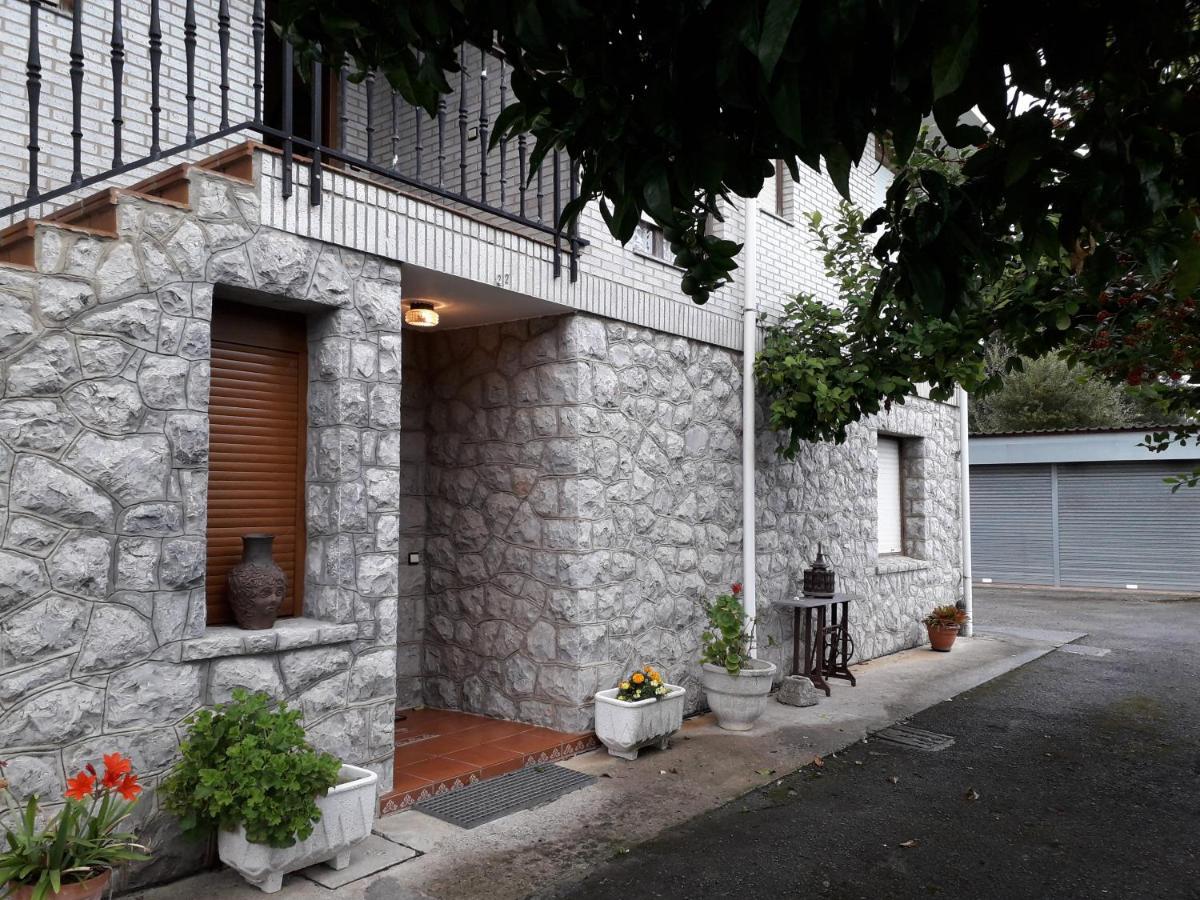 Apartamentos Los Frutales 아르누에로 외부 사진